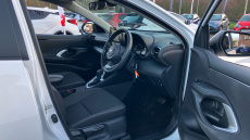 Toyota Yaris 1.5 Hybrid Icon 5dr CVT Hybrid Hatchback